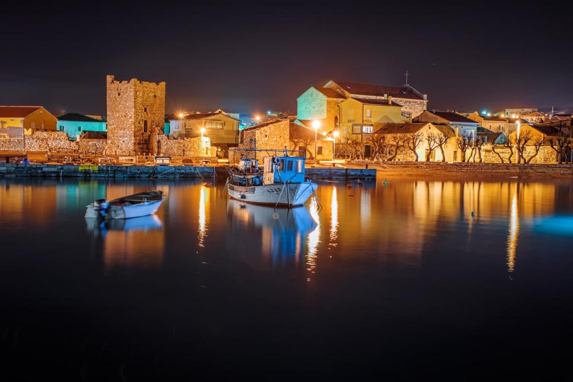 & Blue Vila Razanac